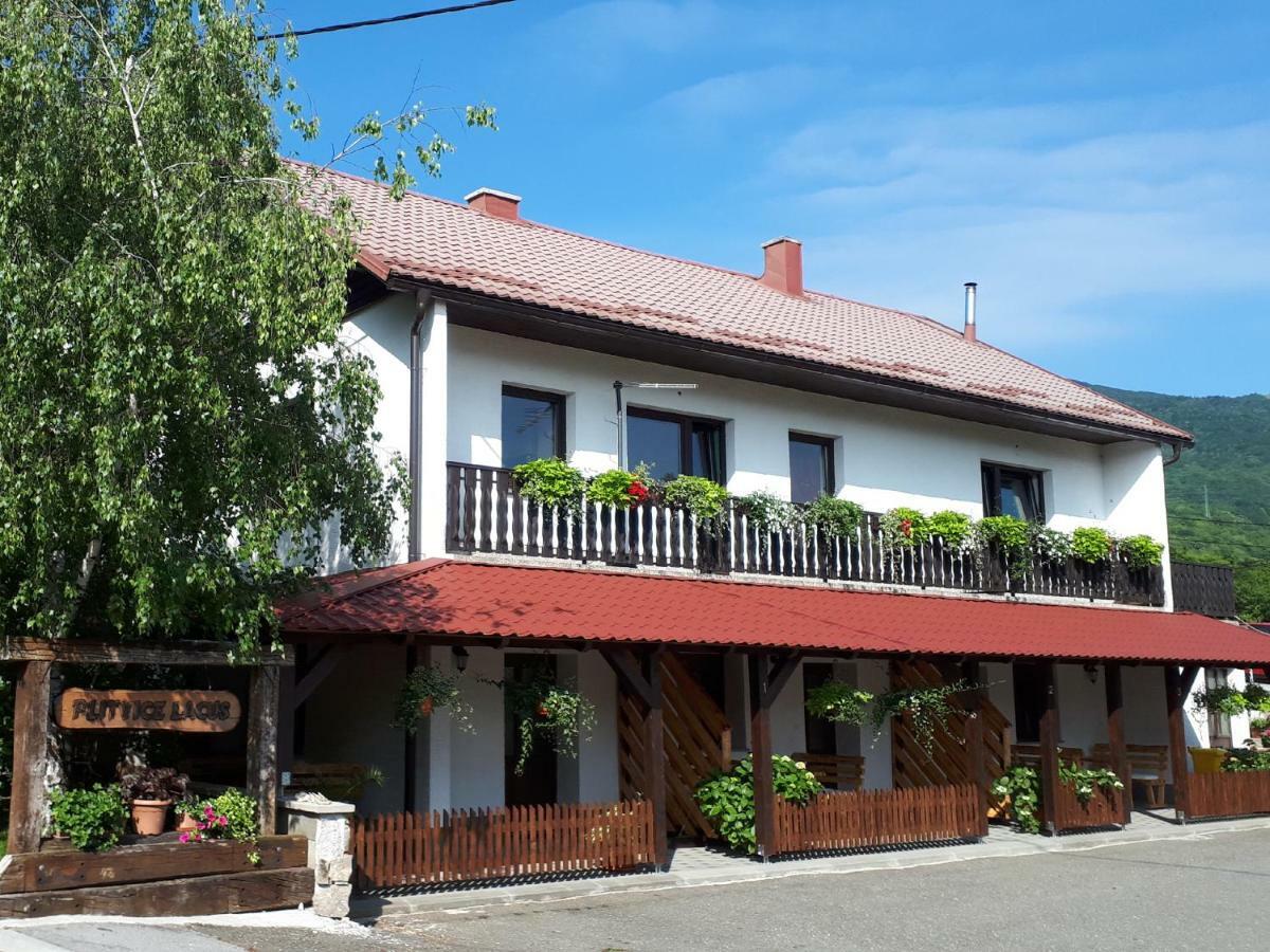 Studio Apartments Plitvice Lacus كورينيتسا المظهر الخارجي الصورة